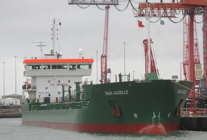 THUN GAZELLE Tanker IMO 9393333 photo 6