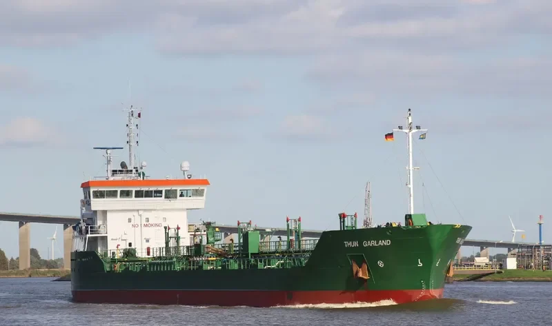 THUN GARLAND Tanker IMO 9393345 photo 8
