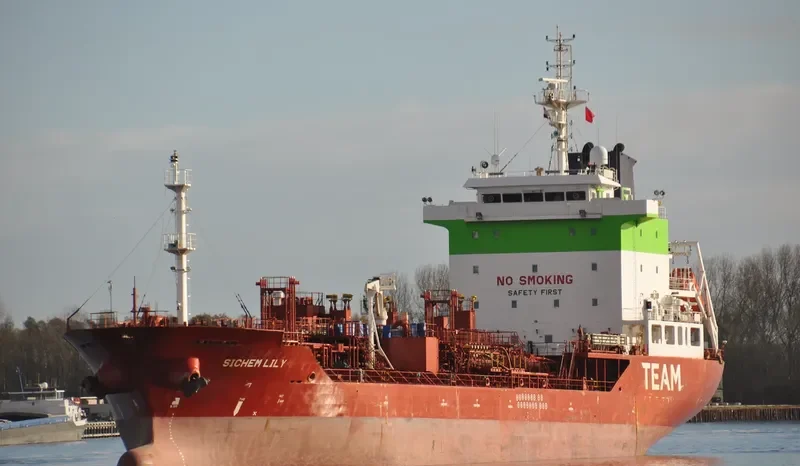 TOMMASO S Tanker IMO 9393395 photo 2