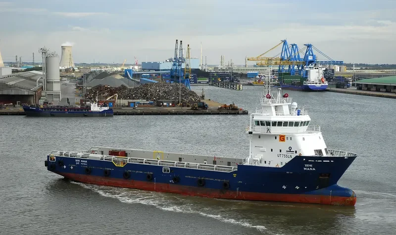 MANA Offshore Vessel IMO 9393424 photo 3