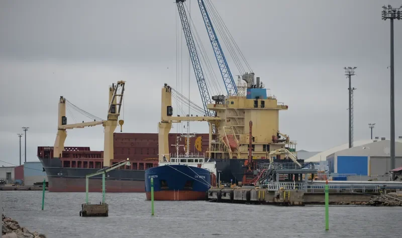 AAL GLADSTONE General Cargo IMO 9393541 photo 4