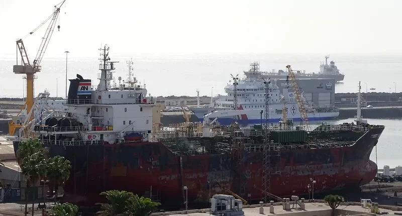 ANUKET JADE Tanker IMO 9393656 photo 7