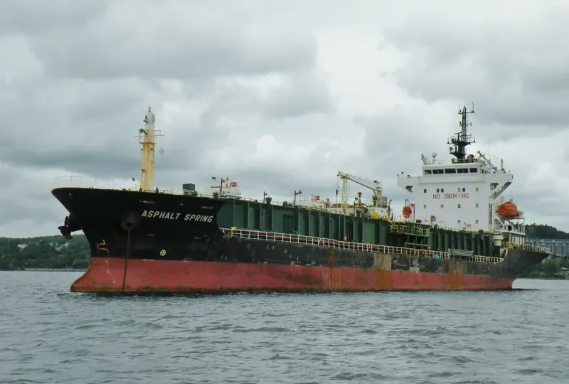 GLOBAL KING 1 Tanker IMO 9394727 photo 2