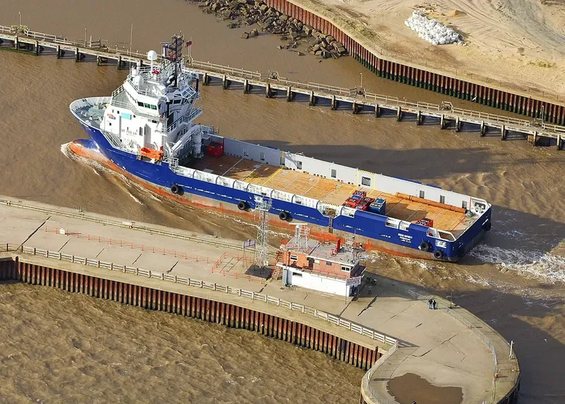 NORMAND VIBRAN Offshore Vessel IMO 9395408 photo 2