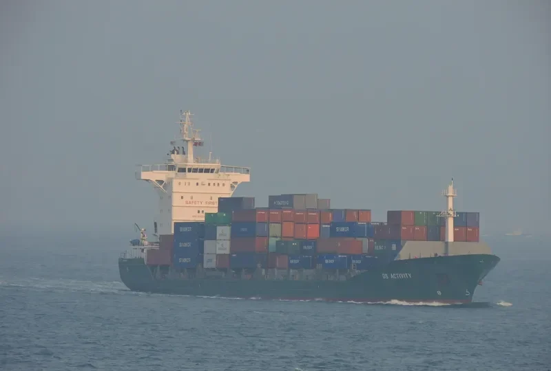CONTSHIP WIN Container Ship IMO 9395604 photo 7