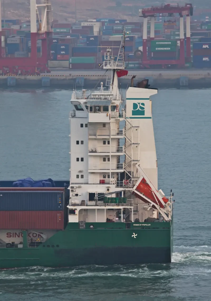 CONTSHIP WIN Container Ship IMO 9395604 photo 9