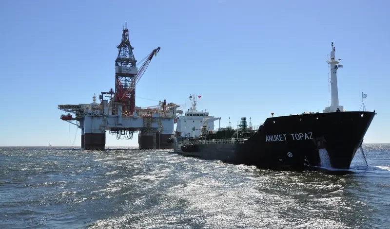 ANUKET TOPAZ Tanker IMO 9395721 photo 6