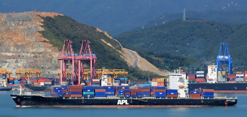 BAHAMAS Container Ship IMO 9395941 photo 5