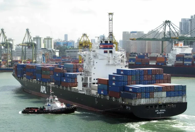NAVIOS FELICITAS Container Ship IMO 9395953 photo 9