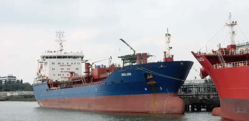 ARSLAND Tanker IMO 9395989 photo 8