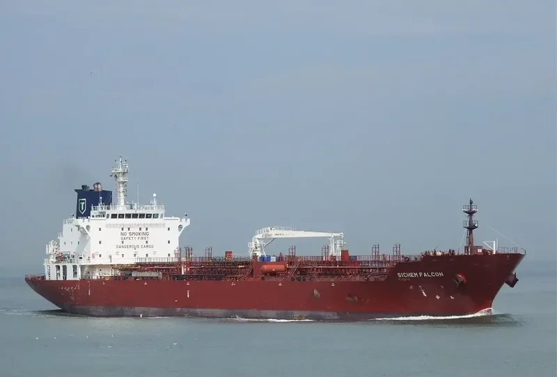 EASTERLY FALCON Tanker IMO 9396012 photo 6
