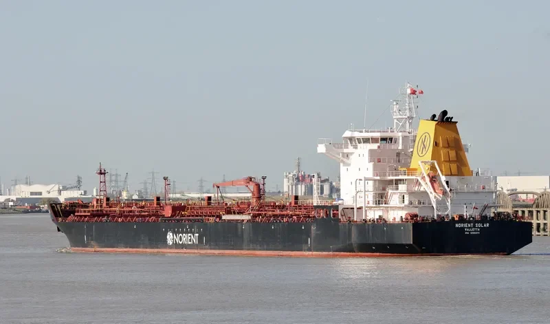 NORIENT SOLAR Tanker IMO 9396373 photo 8
