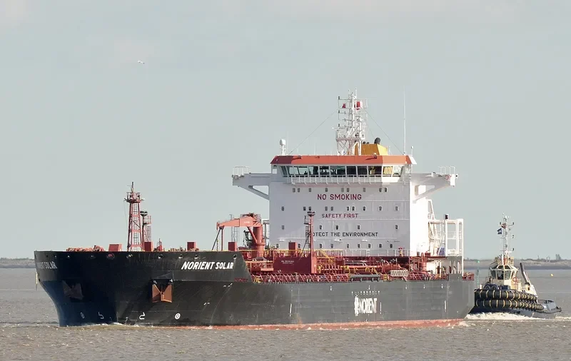 NORIENT SOLAR Tanker IMO 9396373 photo 9
