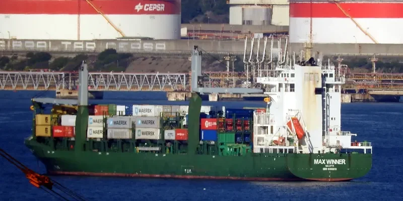 ATLANTIC WEST Container Ship IMO 9396610 photo 10