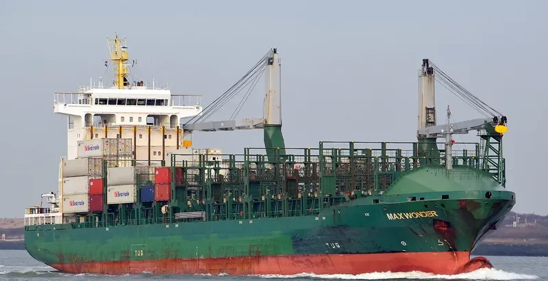 ATLANTIC SILVER Container Ship IMO 9396622 photo 6