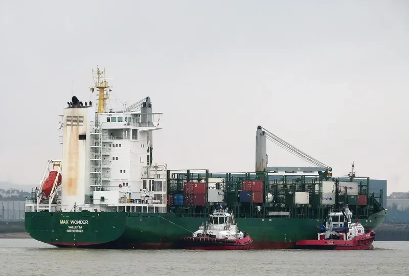 ATLANTIC SILVER Container Ship IMO 9396622 photo 7
