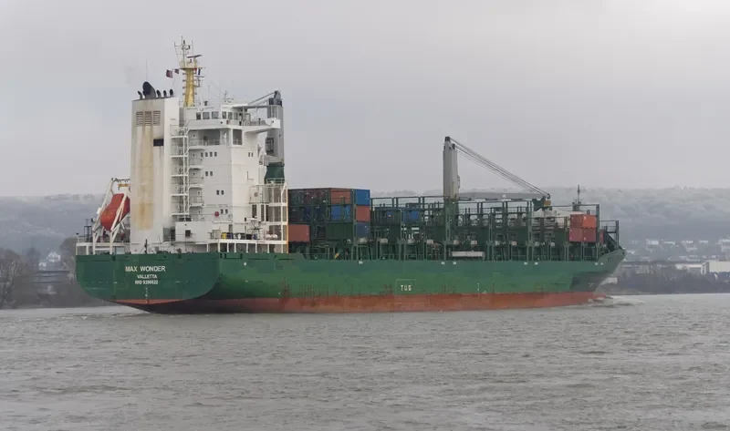 ATLANTIC SILVER Container Ship IMO 9396622 photo 10