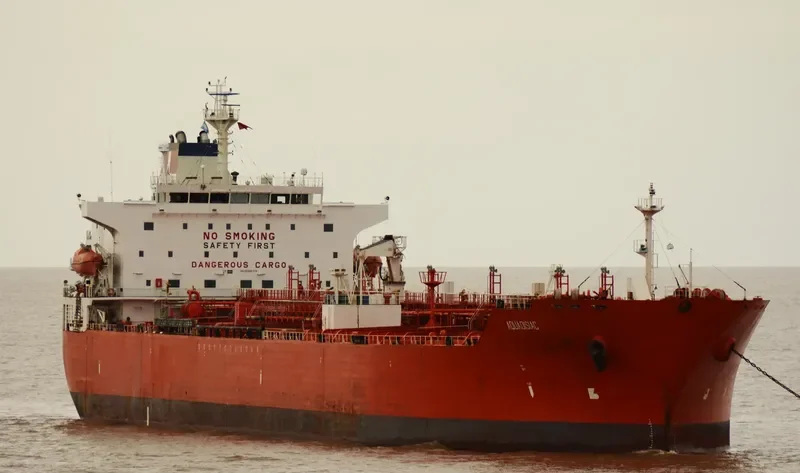 AQUADISIAC Tanker IMO 9396713 photo 2