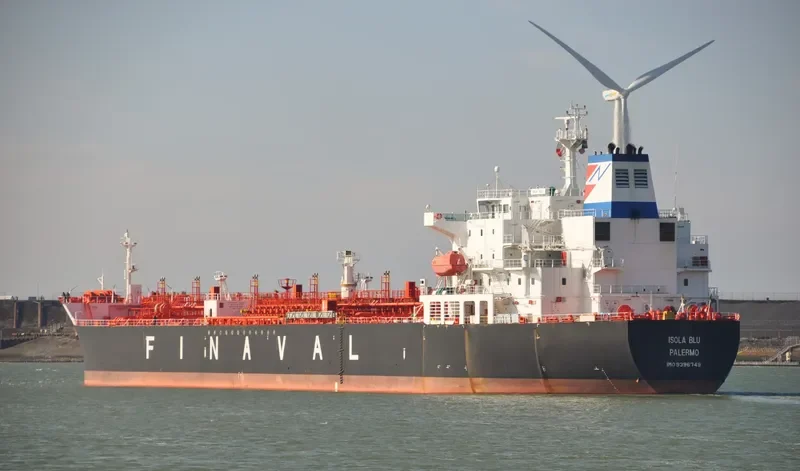 ELANDRA BLU Tanker IMO 9396749 photo 6