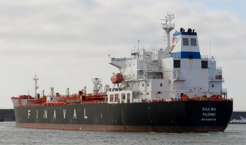 ELANDRA BLU Tanker IMO 9396749 photo 9