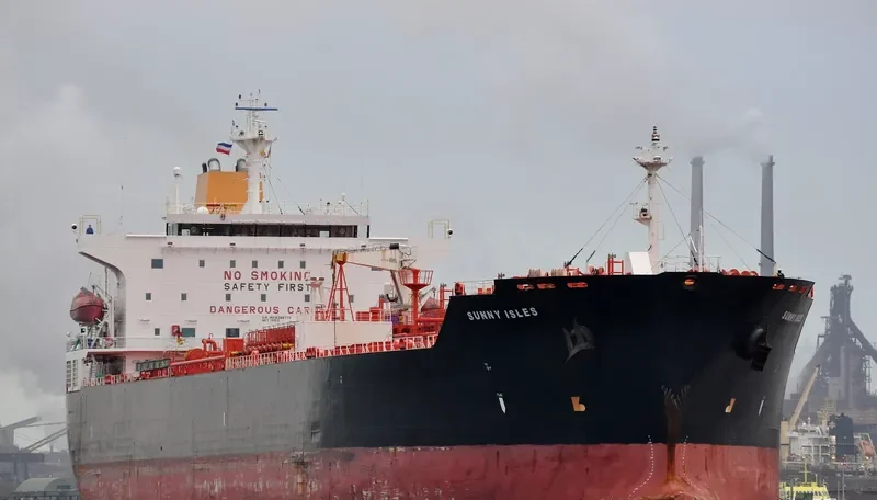 SUNNY ISLES Tanker IMO 9396775 photo 2