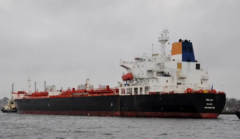 SUNNY BAY Tanker IMO 9396799 photo 4
