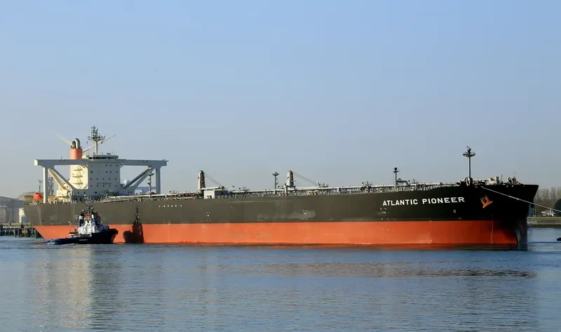 ATLANTIC PIONEER Tanker IMO 9397145 photo 2