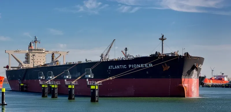 ATLANTIC PIONEER Tanker IMO 9397145 photo 4