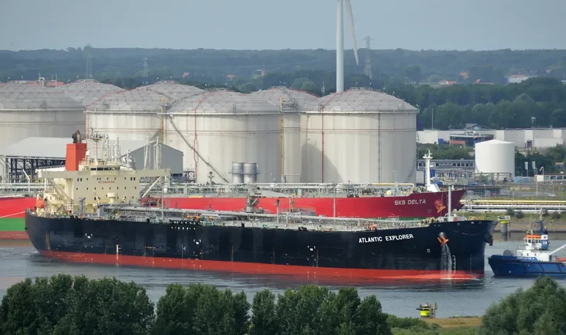 ATLANTIC EXPLORER Tanker IMO 9397212 photo 9