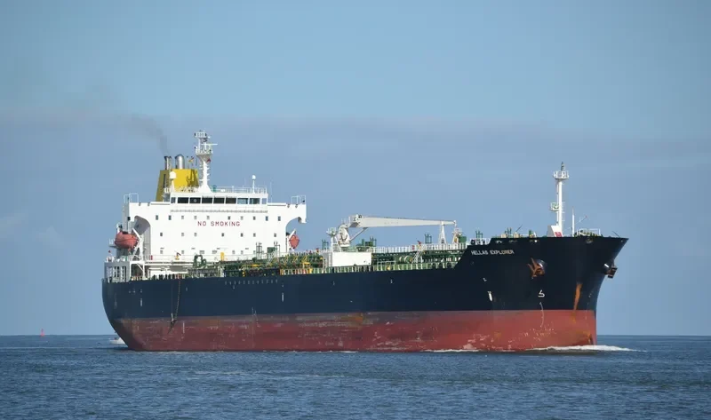HELLAS EXPLORER Tanker IMO 9397456 photo 4