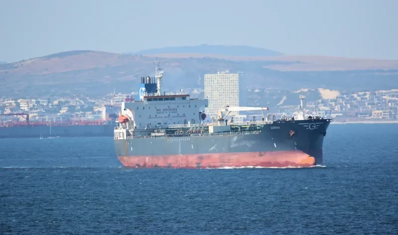 LYSIAS Tanker IMO 9397511 photo 8