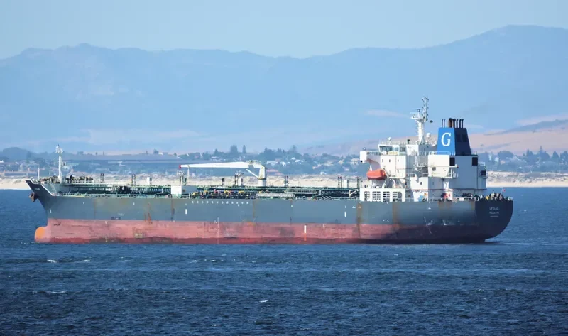 LYSIAS Tanker IMO 9397511 photo 9