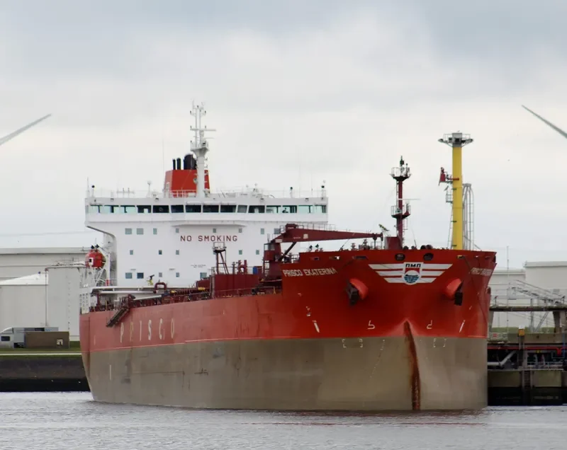 SCF ANGARA Tanker IMO 9397559 photo 10