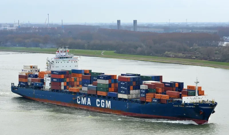 IONIKOS Container Ship IMO 9397614 photo 2
