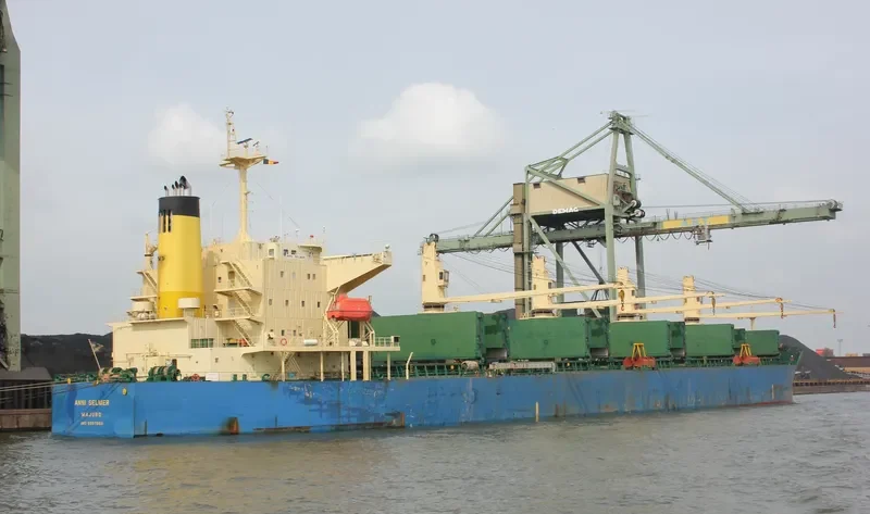 ANNI SELMER Bulk Carrier IMO 9397860 photo 9