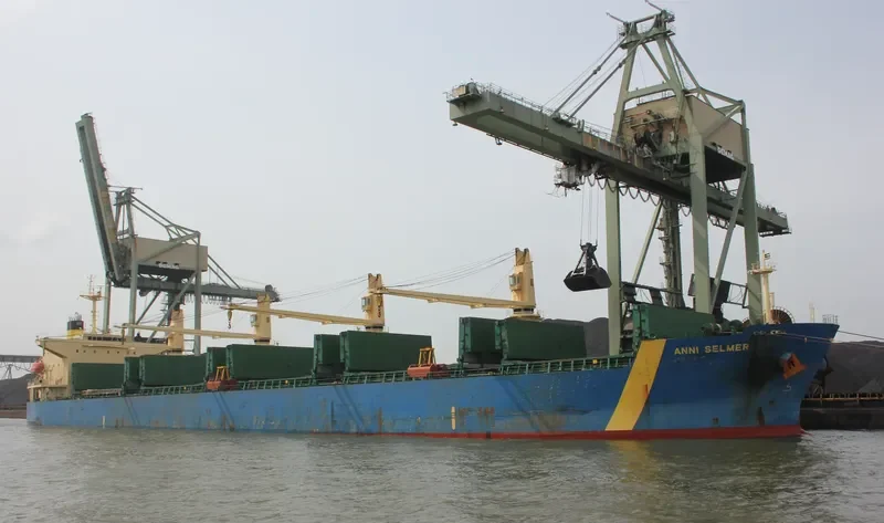 ANNI SELMER Bulk Carrier IMO 9397860 photo 10