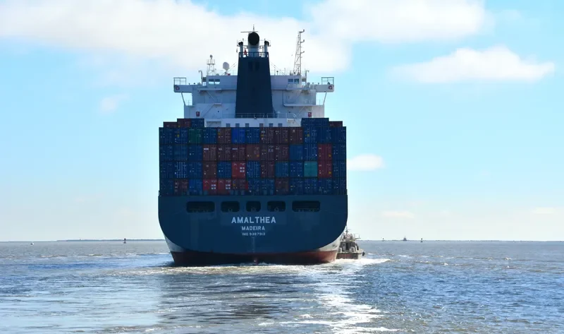 AMALTHEA Container Ship IMO 9397913 photo 7
