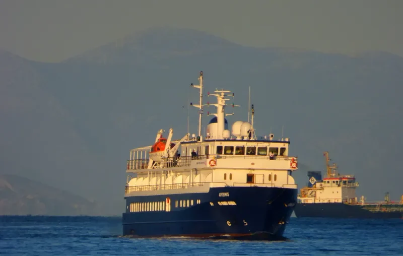 ARTEMIS Passenger Ship IMO 9398010 photo 5