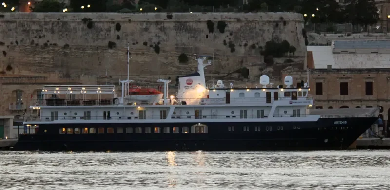 ARTEMIS Passenger Ship IMO 9398010 photo 7