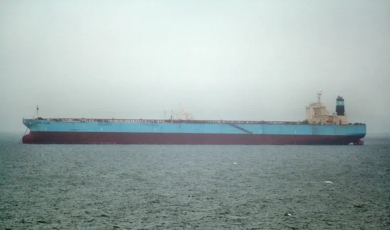 HAKONE Tanker IMO 9398084 photo 8