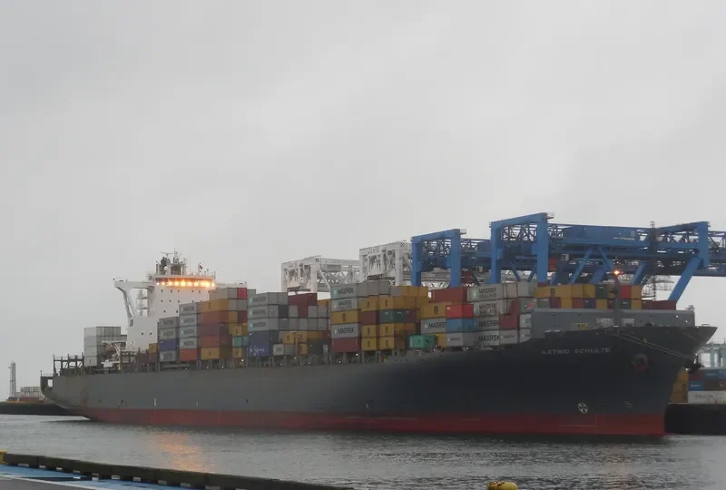 WAN HAI 722 Container Ship IMO 9398230 photo 5