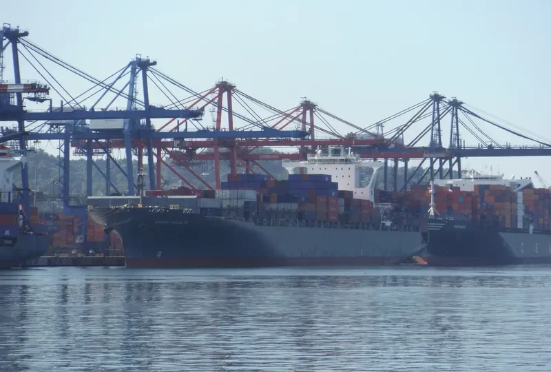 WAN HAI 723 Container Ship IMO 9398254 photo 2