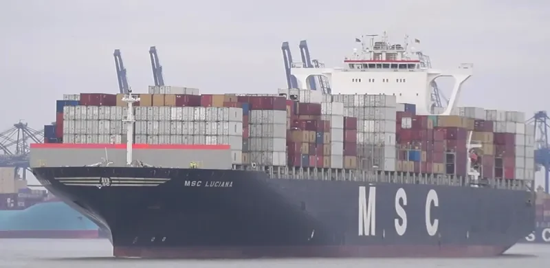 MSC LUCIANA Container Ship IMO 9398383 photo 4