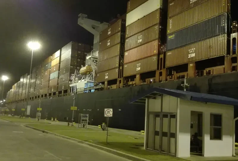 ZIM SAN DIEGO Container Ship IMO 9398412 photo 3