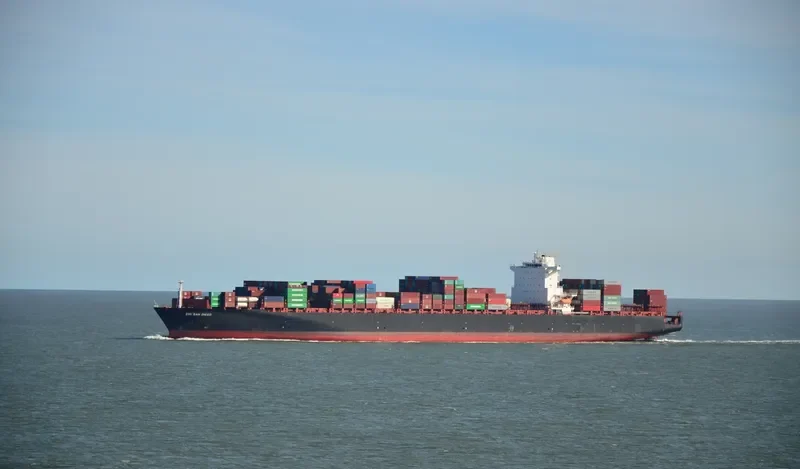 ZIM SAN DIEGO Container Ship IMO 9398412 photo 10