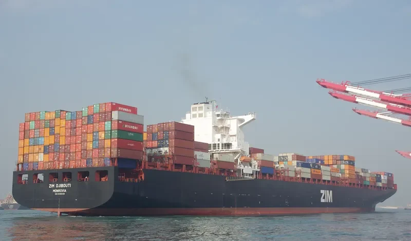 MAERSK YUKON Container Ship IMO 9398436 photo 5