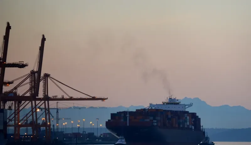MAERSK YUKON Container Ship IMO 9398436 photo 8