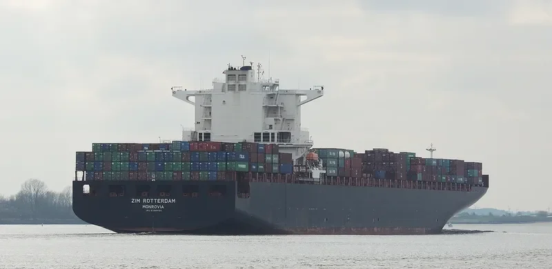 ZIM ROTTERDAM Container Ship IMO 9398450 photo 5