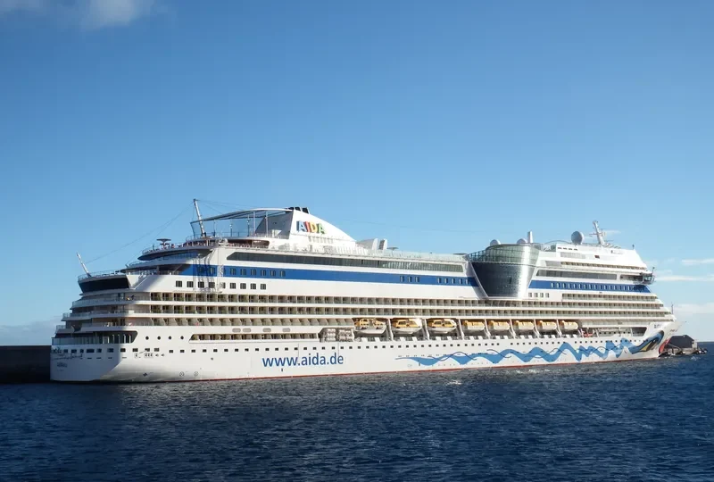 AIDABLU Passenger Ship IMO 9398888 photo 4