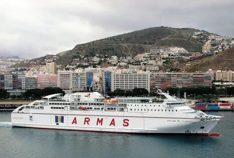 CIUDAD DE MAHON Ro-Ro IMO 9398890 photo 9
